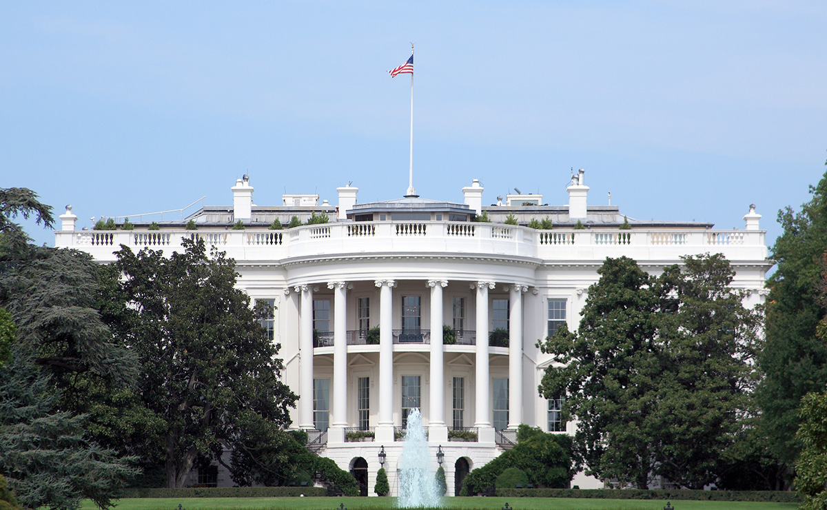 White-House-south-lawn_fountain-and-trees_1200x740.jpg